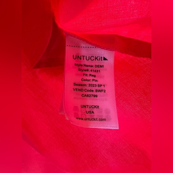 UNTUCKit Women’s Shirt Dress - Picture 3 of 8